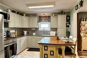 1207 N 9th St, Martins Ferry, OH 43935 - Photo 12