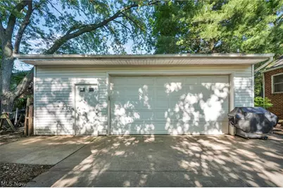 8375 Nowlen Street, Mentor, OH 44060 - Photo 30