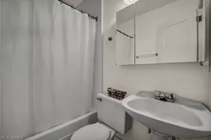 8375 Nowlen St, Mentor, OH 44060 - Photo 16