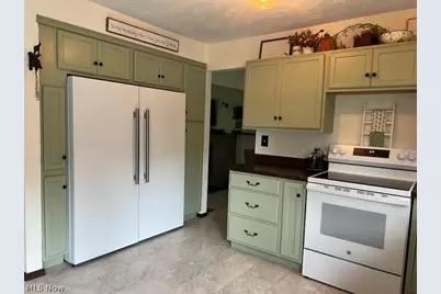 42820 Dellefield Road, Elyria, OH 44035 - Photo 8