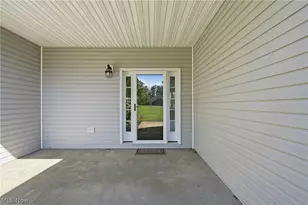 37517 Harry's Ridge Rd, Belmont, OH 43713 - Photo 10