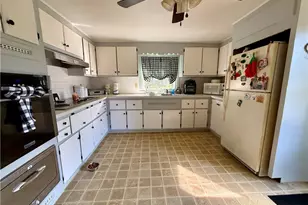 13280 Easton St NE, Alliance, OH 44601 - Photo 2