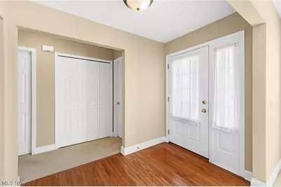 3980 Arbor Creek Avenue NW, Canton, OH 44718 - Photo 2