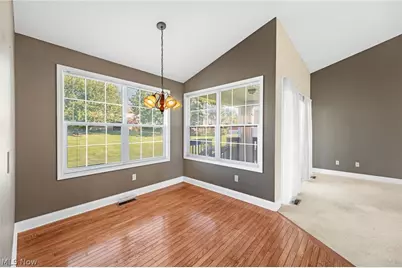 3980 Arbor Creek Avenue NW, Canton, OH 44718 - Photo 6