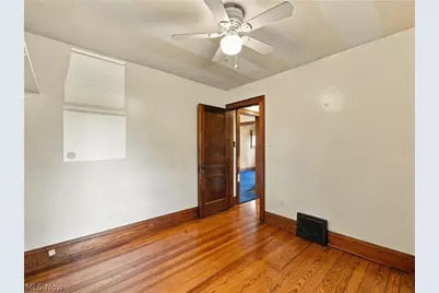 979 Iona Avenue, Akron, OH 44314 - Photo 22