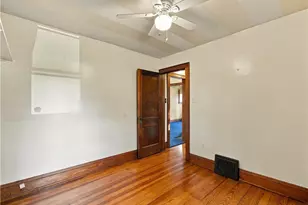 979 Iona Ave, Akron, OH 44314 - Photo 22