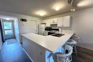 6035 Lake Road W, Ashtabula, OH 44004 - Photo 12