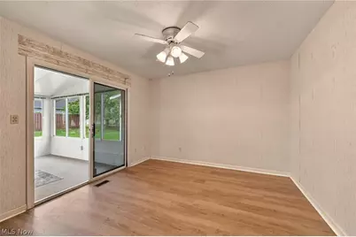 3414 E Prescott Circle, Cuyahoga Falls, OH 44223 - Photo 6
