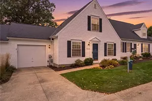 3414 E Prescott Cir, Cuyahoga Falls, OH 44223 - Photo 1