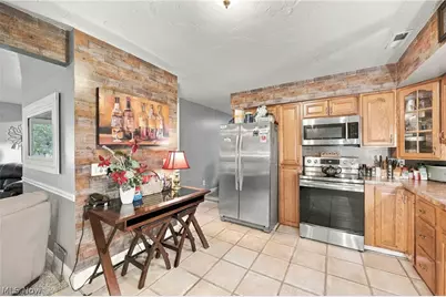 5646 Vista Circle, Willoughby, OH 44094 - Photo 10