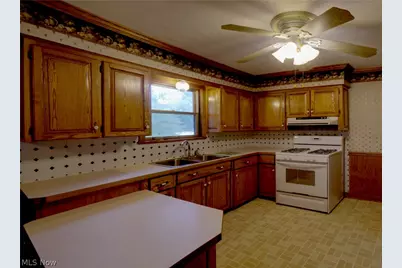 12780 Barbara Street SW, Massillon, OH 44647 - Photo 6
