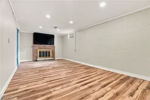 1367 Cherry Ln, Uniontown, OH 44685 - Photo 20