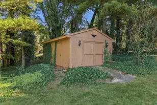 1367 Cherry Ln, Uniontown, OH 44685 - Photo 24