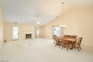 928 Sturbridge Dr, Akron, OH 44313 - Photo 6