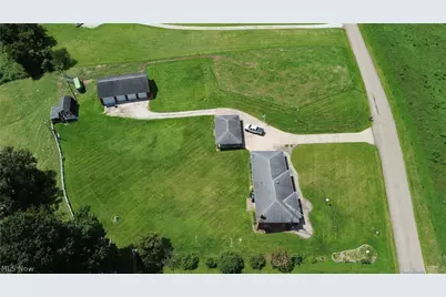 340 D A V Road, Whipple, OH 45788 - Photo 8