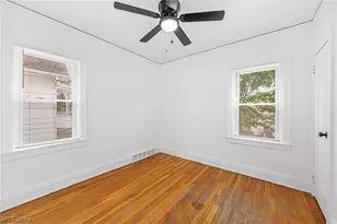 2126 Chesterland Ave, Oakwood, OH 44107 - Photo 26