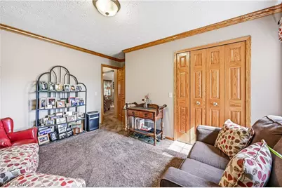1009 E Reno Drive, Louisville, OH 44641 - Photo 24