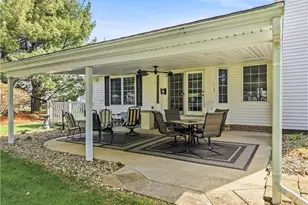 1009 E Reno Dr, Louisville, OH 44641 - Photo 42