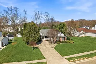 1009 E Reno Dr, Louisville, OH 44641 - Photo 4