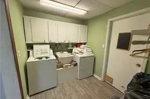 140 School St, Elyria, OH 44035 - Photo 10