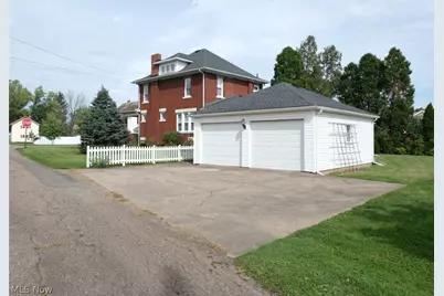 212 5th Street SW, Strasburg, OH 44680 - Photo 4