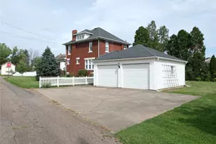 212 5th St SW, Strasburg, OH 44680 - Photo 4