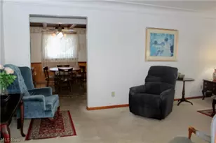 1660 Sequoya Dr, Youngstown, OH 44514 - Photo 2