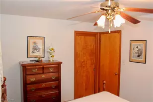 1660 Sequoya Dr, Youngstown, OH 44514 - Photo 12
