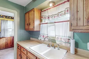1299 Hammel St, Akron, OH 44306 - Photo 16