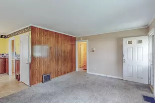 1299 Hammel St, Akron, OH 44306 - Photo 8
