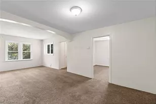 1631 Mattie St SE, Canton, OH 44707 - Photo 4