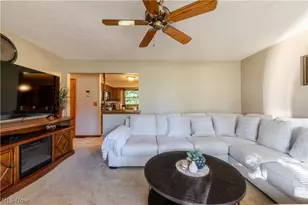 2850 Vollmer Dr, Austintown, OH 44511 - Photo 6