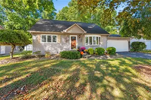 2850 Vollmer Dr, Austintown, OH 44511 - Photo 2