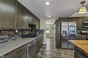 9327 Lakeshore Blvd, Mentor, OH 44060 - Photo 24