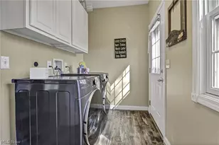9327 Lakeshore Blvd, Mentor, OH 44060 - Photo 28