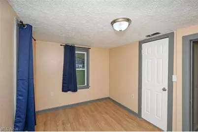 916 Abington Road, Akron, OH 44312 - Photo 16