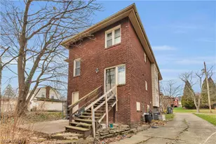 2417-2419 Elm St, Youngstown, OH 44505 - Photo 4