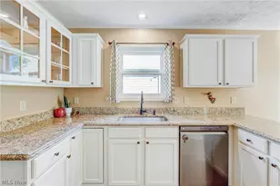 1474 Hollow Wood Ln, Avon, OH 44011 - Photo 14