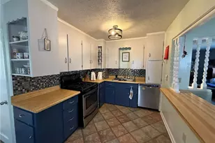 268 Dowd Rd, Elyria, OH 44035 - Photo 4