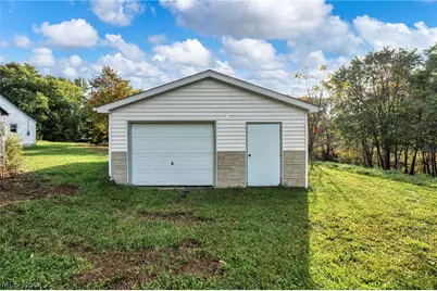 3380 Shepler Church Avenue SW, Canton, OH 44706 - Photo 28