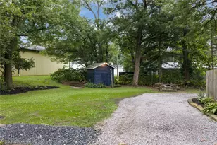 174 Killian Rd, Akron, OH 44319 - Photo 26