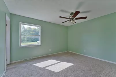 3671 Burkey Road, Austintown, OH 44515 - Photo 12