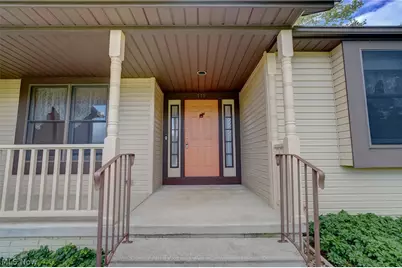 111 Squires Court, South Amherst, OH 44001 - Photo 2