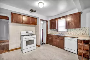 6702 Memphis Ave, Loveland, OH 44144 - Photo 4