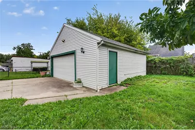 13113 Saint James Avenue, Loveland, OH 44135 - Photo 30