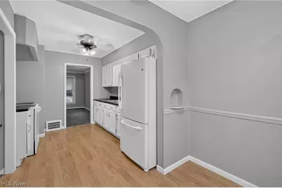 13113 Saint James Avenue, Loveland, OH 44135 - Photo 22