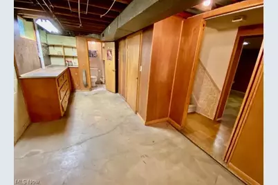 8260 Craig Lane, Grandview Heights, OH 44147 - Photo 28