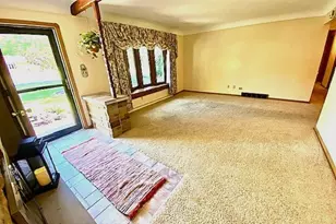 8260 Craig Ln, Grandview Heights, OH 44147 - Photo 12