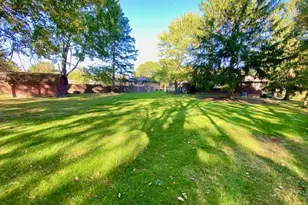 8260 Craig Ln, Grandview Heights, OH 44147 - Photo 10