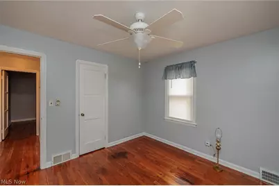 18404 Homeway Road, Loveland, OH 44135 - Photo 12